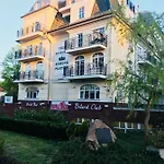 - Trzy Korony Z Widokiem Na Morze Plaza Promenada Świnoujście (Swinemünde)