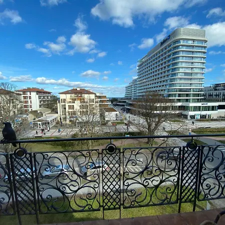 - Trzy Korony Z Widokiem Na Morze Plaza Promenada Daire *