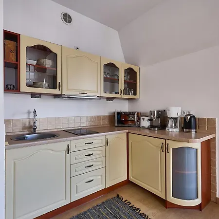 - Trzy Korony Z Widokiem Na Morze Plaza Promenada 아파트 슈비노우이스쳬