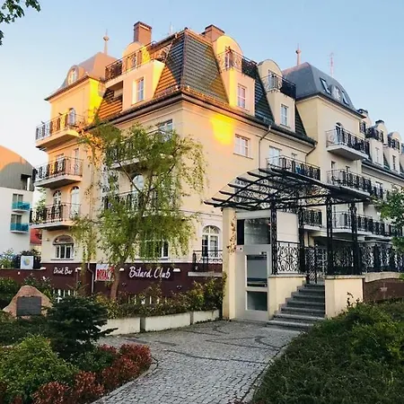 - Trzy Korony Z Widokiem Na Morze Plaza Promenada 아파트 *