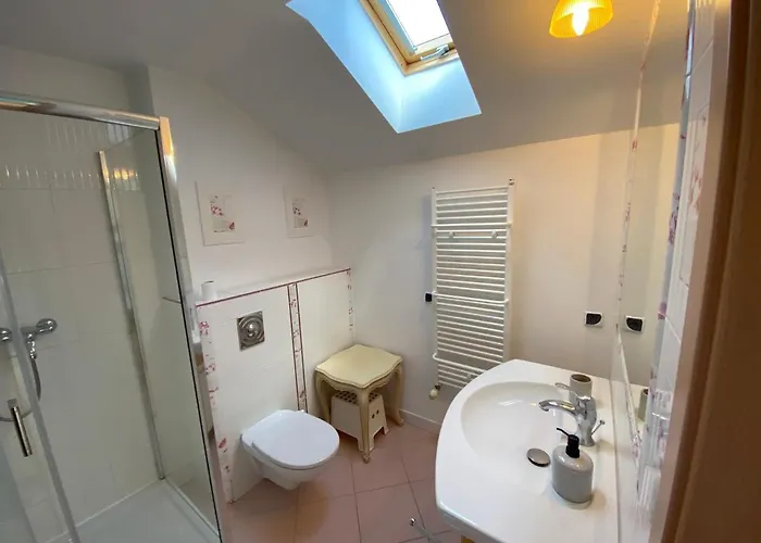 - Trzy Korony Z Widokiem Na Morze Plaza Promenada 公寓 斯维诺乌伊希切