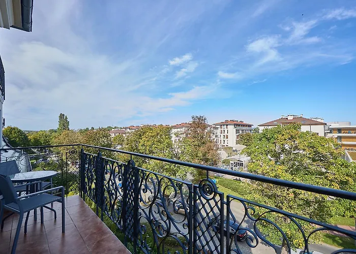 - Trzy Korony Z Widokiem Na Morze Plaza Promenada